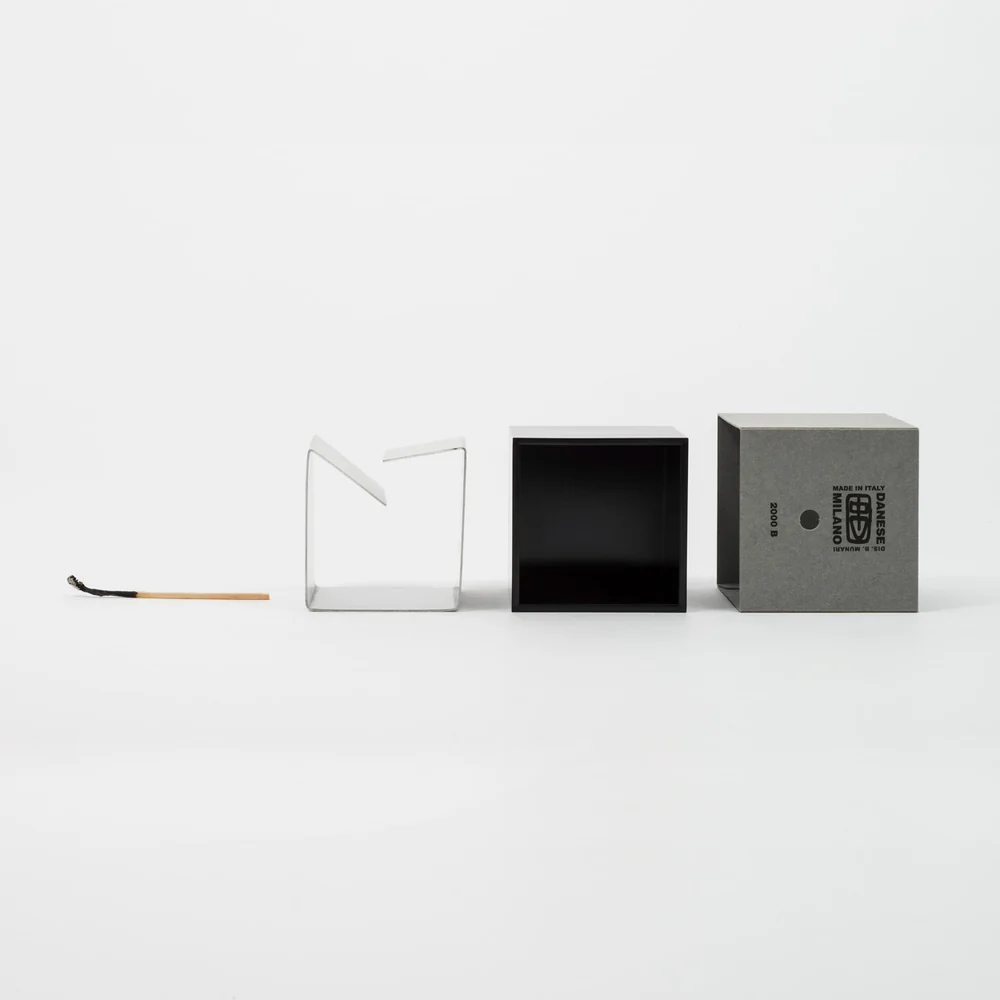 Cubo Ashtray - view 3