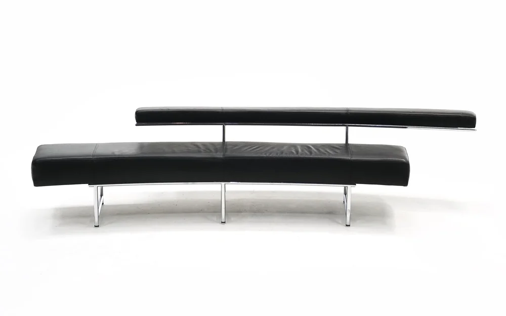 Monte Carlo Sofa by Eileen Gray - view 1