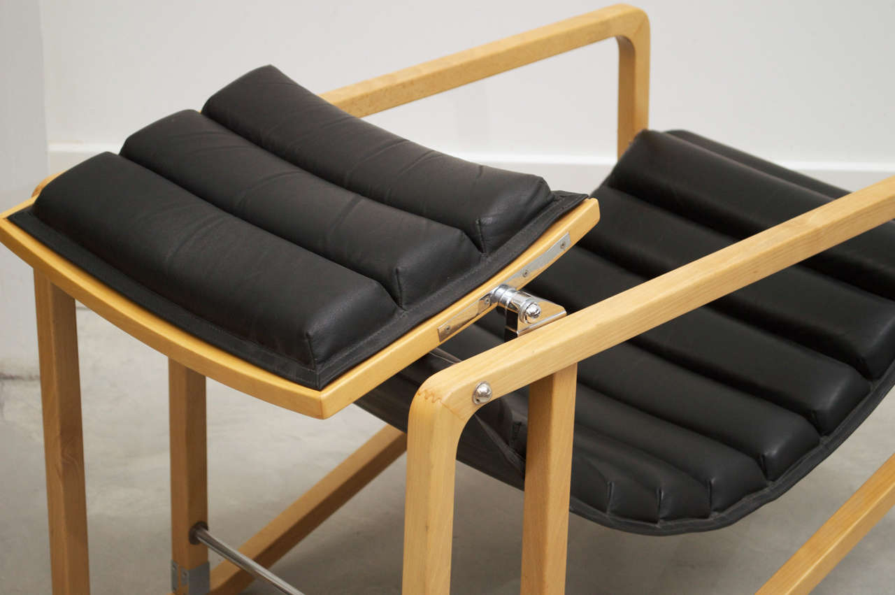 Transat Chair by Eileen Gray - view 3