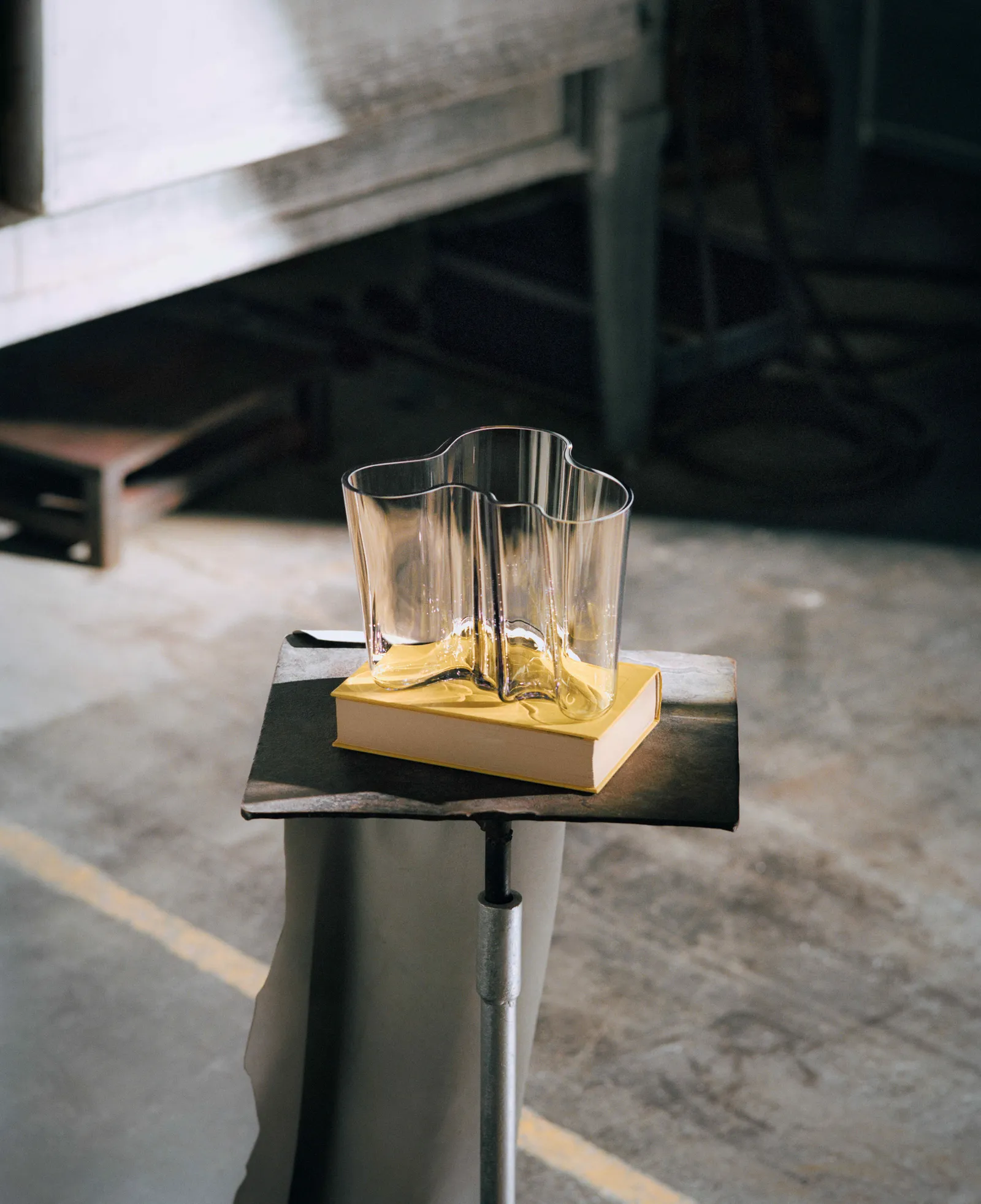 Savoy Vase product view