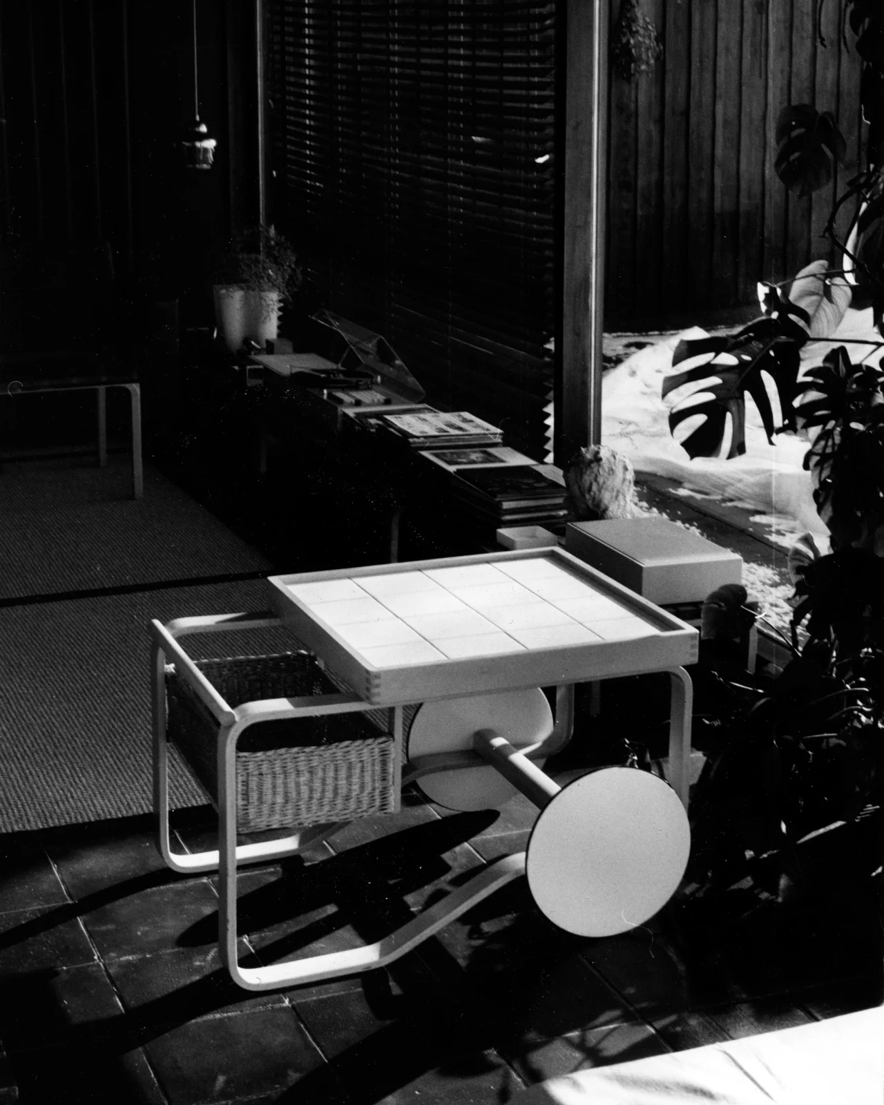 Tea Trolley 900 in an interior