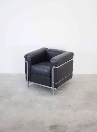 LC2 Armchair - view 2